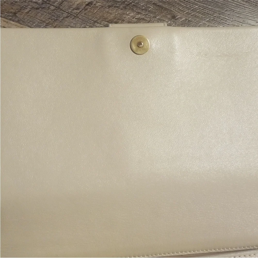 Chloé Chloe Gold Bow Cream Leather Clutch or Crossbody Bag